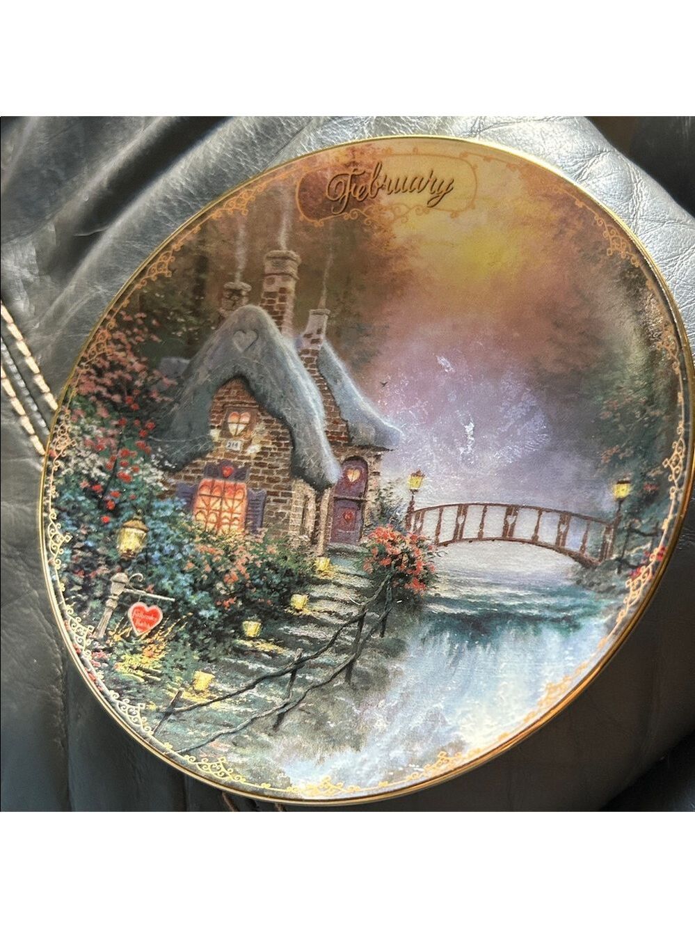 Thomas Kinkade February Cottage Plate - Multicolor